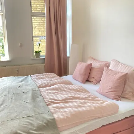 Boutique Apartment *